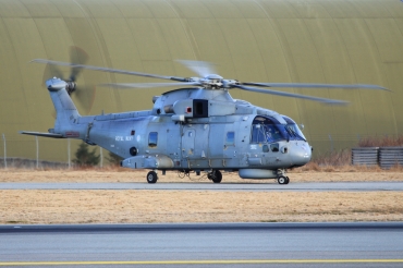 ZH841 / 501 2000 AgustaWestland EH-101 Merlin HM.2