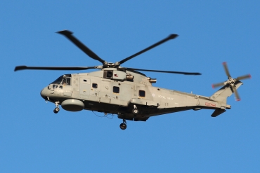 ZH850 / 16 2000 AgustaWestland EH-101 Merlin HM.1