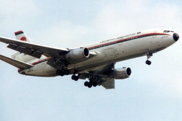 S2-ACP (cn 46995) McDonnell Douglas DC-10-30