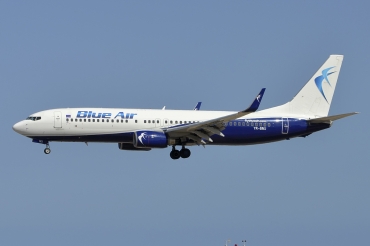 YR-BMJ (cn 40696) Boeing 737-82R