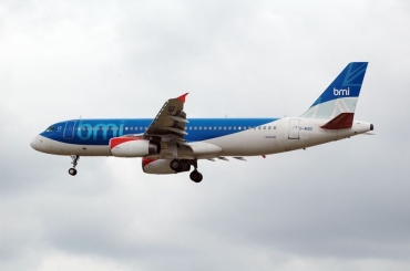 G-MIDS (cn 1424) Airbus A320-232
