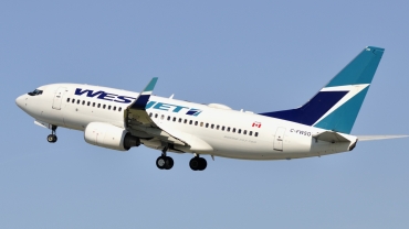 C-FWSO (32759) 2004 Boeing 737-7CT