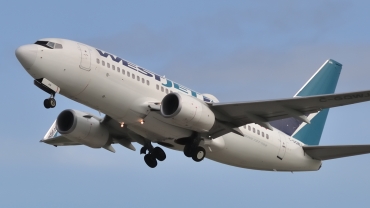 C-GQWJ (35505) 2007 Boeing 737-7CT(WL)