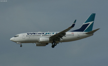 C-GYWJ (32772) 2006 Boeing 737-7CT(WL)