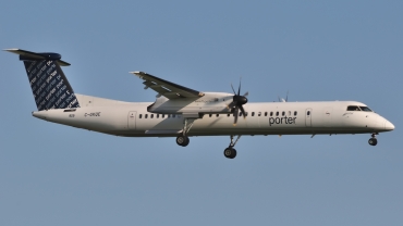 C-GKQE · Bombardier Dash 8-Q402 · (YUL / CYUL)