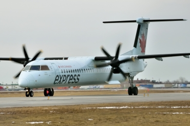 C-FSRY (4174) 2007 Bombardier Dash 8-Q402