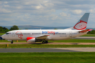G-TOYH (28570) 1998 Boeing 737-36N