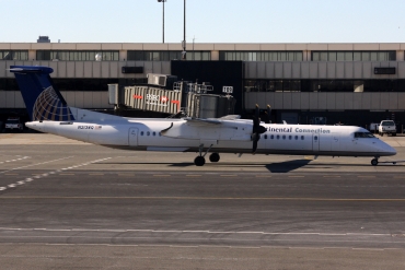 N213WQ (4213) Bombardier Dash 8 Q402