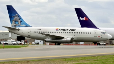 C-GCPT, (cn 22258), Boeing 737-217/Adv