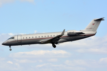 OE-ILZ (8086) 2010 Bombardier Challenger 850
