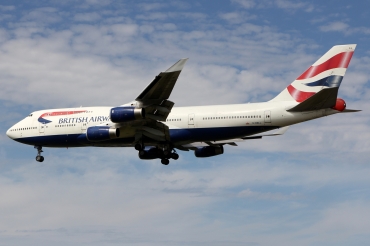 G-BNLL (cn 24054) Boeing 747-436