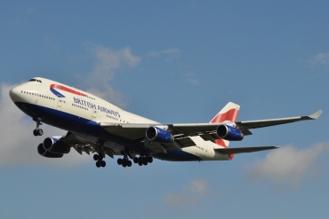 G-CIVB (cn 25811) Boeing 747-436