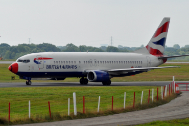 G-DOCX (25857) 1993 Boeing 737-436