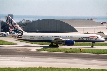 G-CPEO (cn 28667) Boeing 757-236