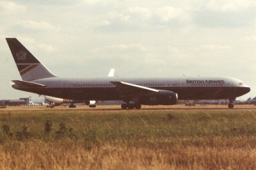 G-BNWB (24334) 1989 Boeing 767-336(ER)