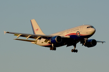15001 ( 446 ) 1987 Airbus CC-150 Polaris