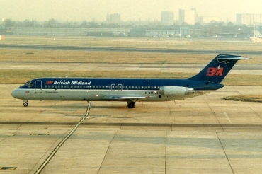 G-BMAK (cn 47430) McDonnell Douglas DC-9-32