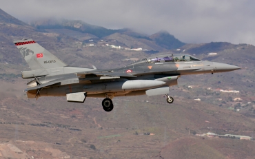 88-0015 (4S-11) 1988 General Dynamics F-16D Fighting Falcon