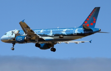 OO-SNC (1797) 2002 Airbus A320-214