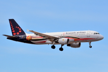 OO-SND (1838) 2002 Airbus A320-214