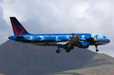 OO-SNC (1797) 2002 Airbus A320-214