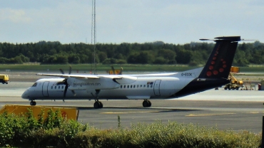 G-ECOK (4230) 2009 Bombardier Dash 8-Q402