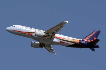 OO-SND (1838) 2002 Airbus A320-214
