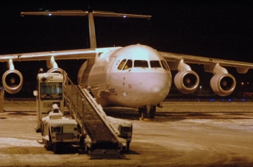 OO-DWJ (cn E3355) BAe Avro RJ100