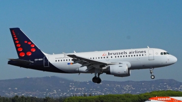 OO-SSO (2287) 2004 Airbus A319-111
