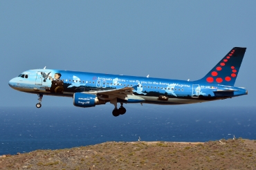 OO-SNC (1797) 2002 Airbus A320-214