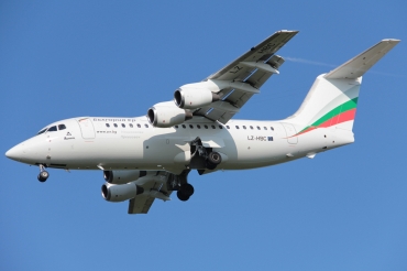 LZ-HBC (cn E2093) BAe-146-200