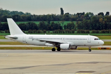 LZ-FBC (cn 2540) Airbus A320-214