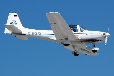 D-EGXI (8029) 1988 Grob G-115A