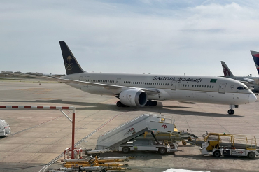 HZ-AR12 (40046) 2017 Boeing 787-9 Dreamliner