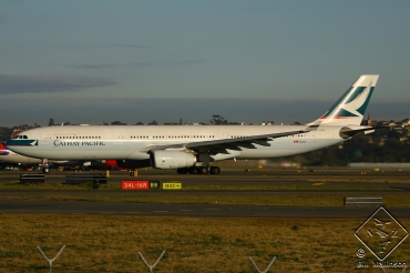 B-HLW (565) 2003 Airbus A330-343