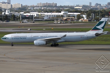 B-HLR (421) 2001 Airbus A330-343