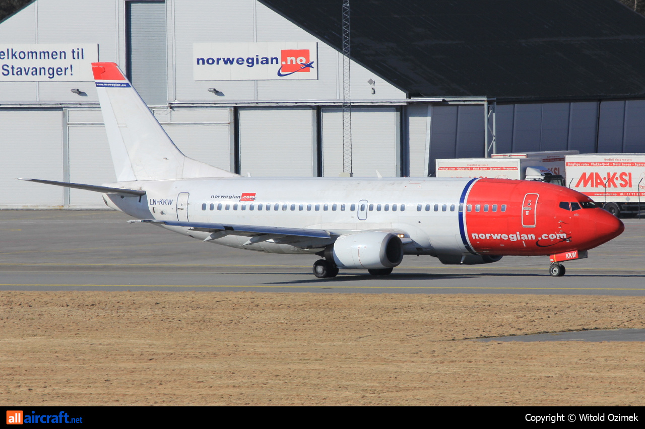 LN-KKW · Boeing 737-3K9 · (SVG / ENZV)