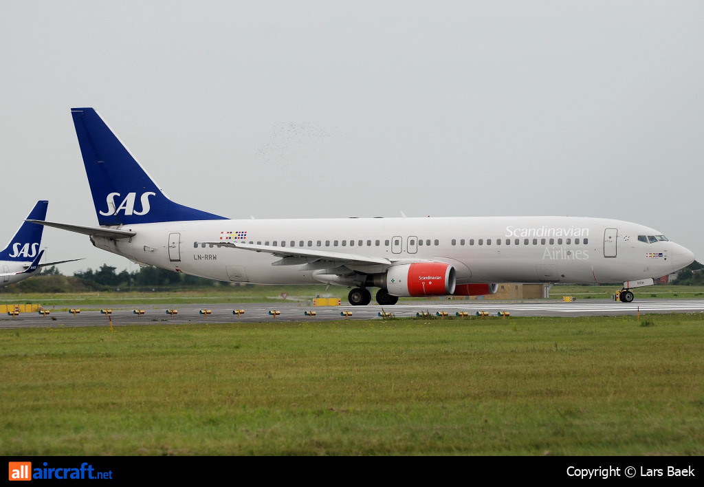 LN-RRW · Boeing 737-883 · (CPH / EKCH)