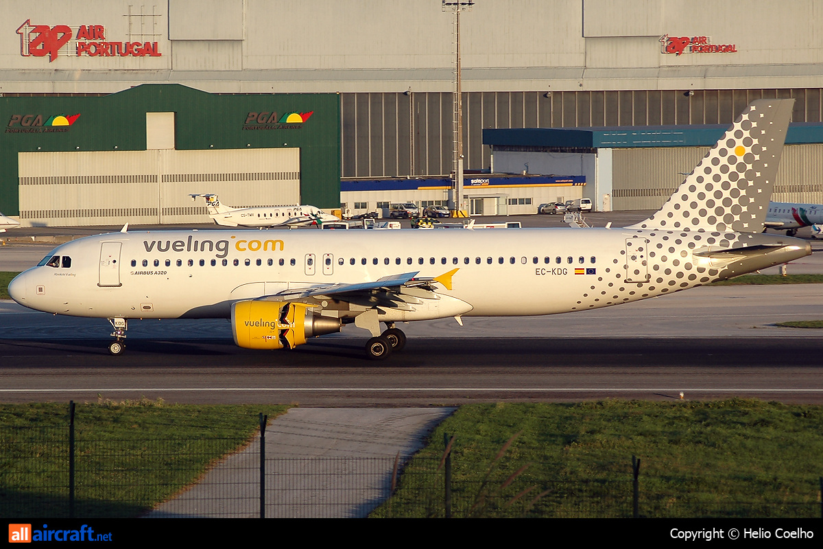 EC-KDG · Airbus A320-214 · (LIS / LPPT)