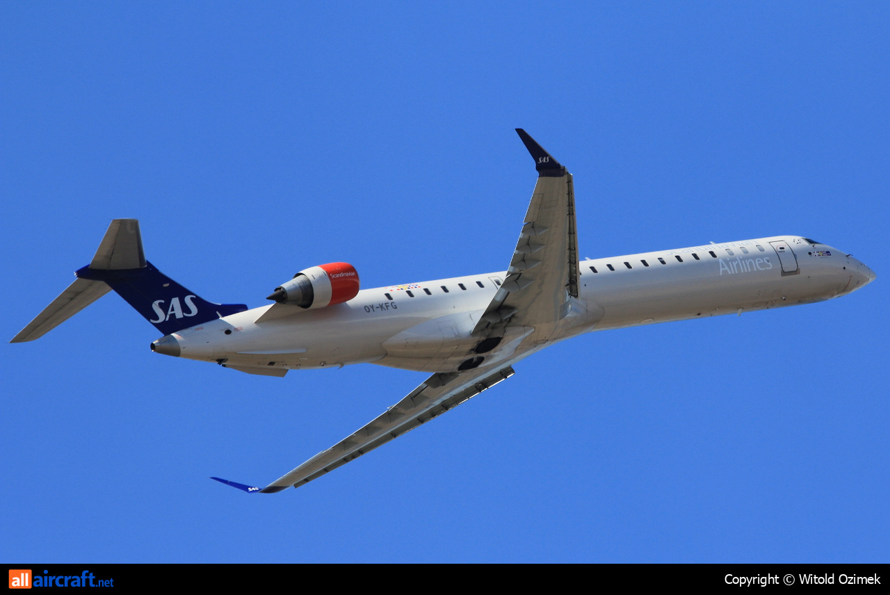 OY-KFG · Bombardier CRJ-900 · (SVG / ENZV)