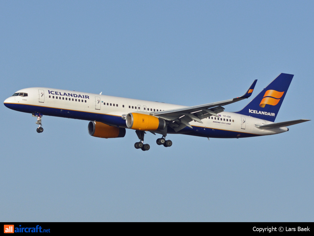 TF-ISK · Boeing 757-223(WL) · (CPH / EKCH)