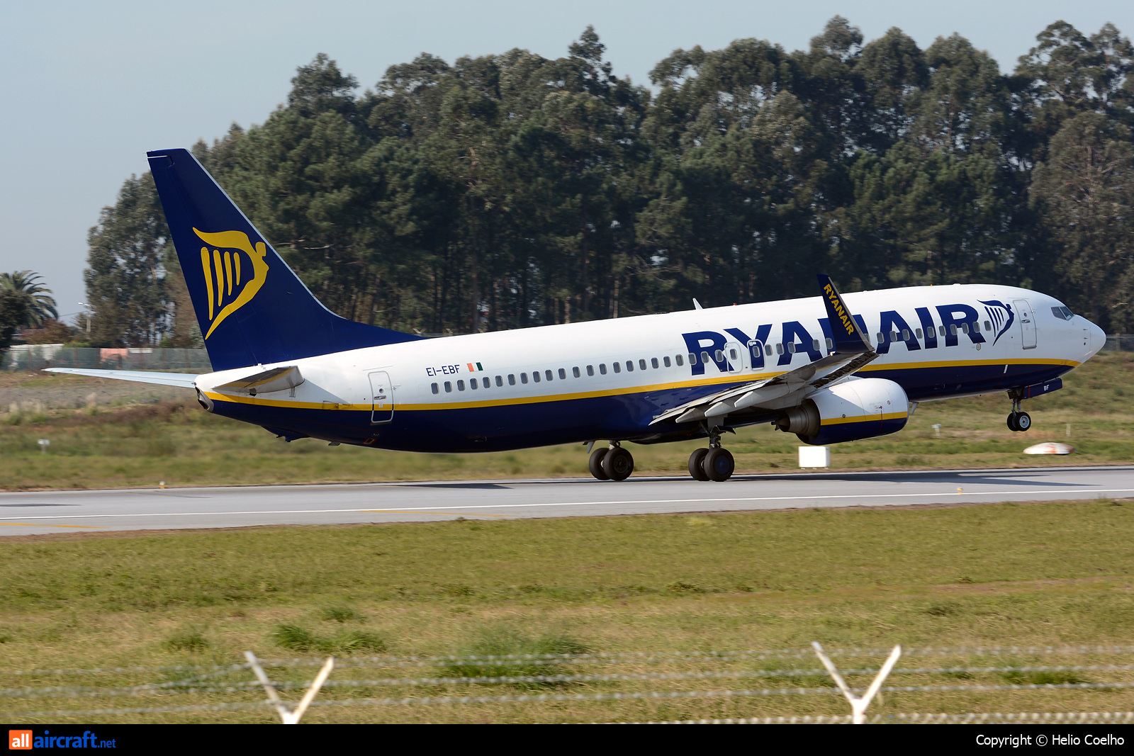 EI-EBF · Boeing 737-8AS(WL) · (OPO / LPPR)