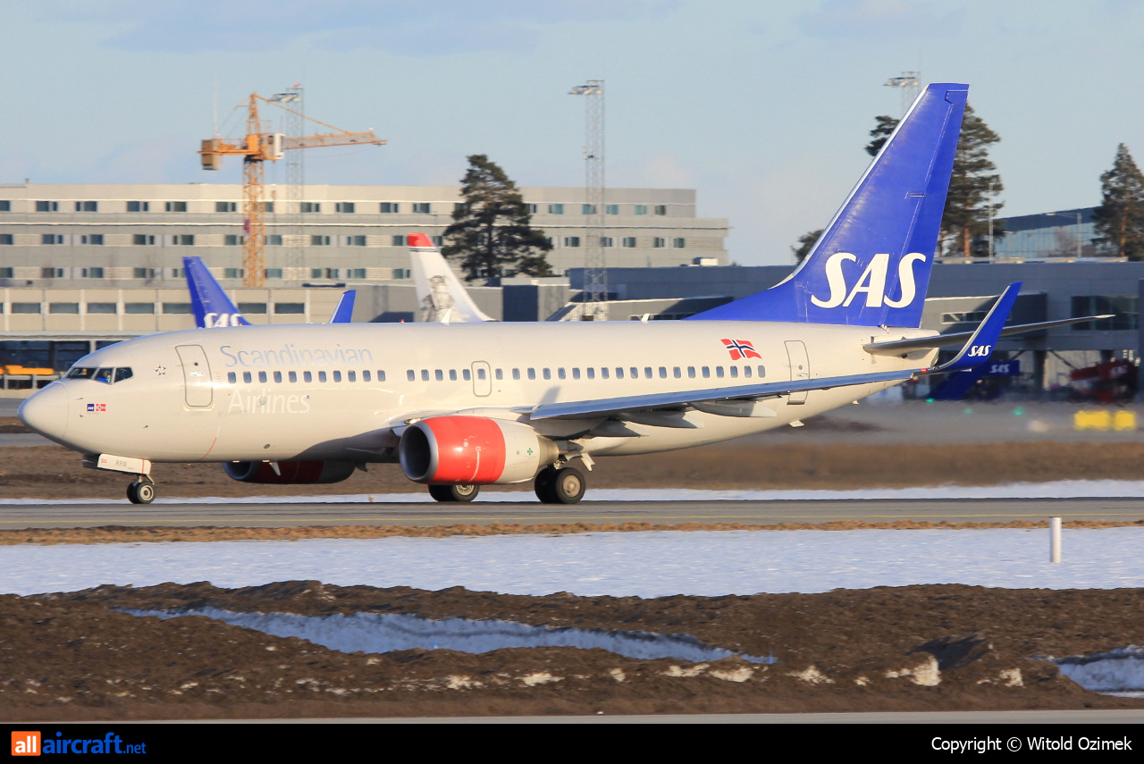 LN-RRB · Boeing 737-783(WL) · (OSL / ENGM)