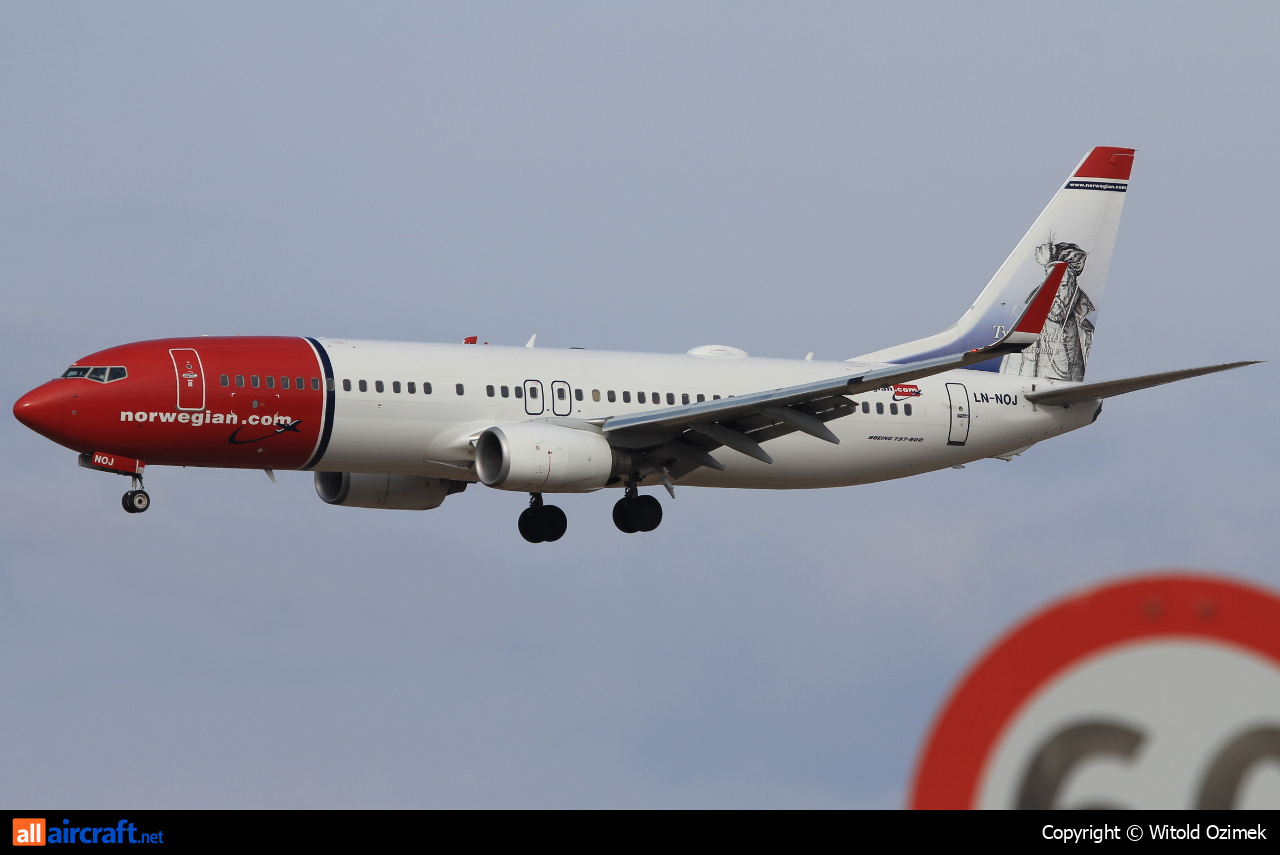 LN-NOJ · Boeing 737-86N(WL) · (SVG / ENZV)
