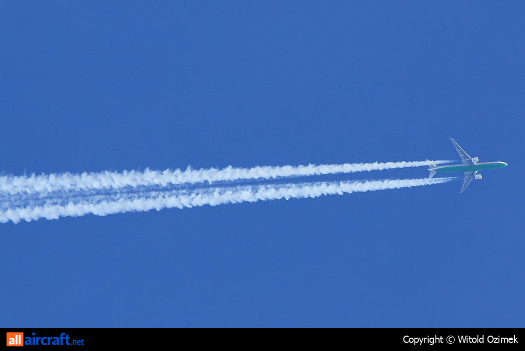 B-16703 · Boeing 777-35E/ER · -