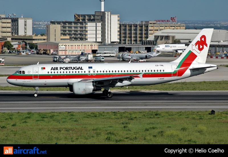 CS-TNL · Airbus A320-214 · (LIS / LPPT)