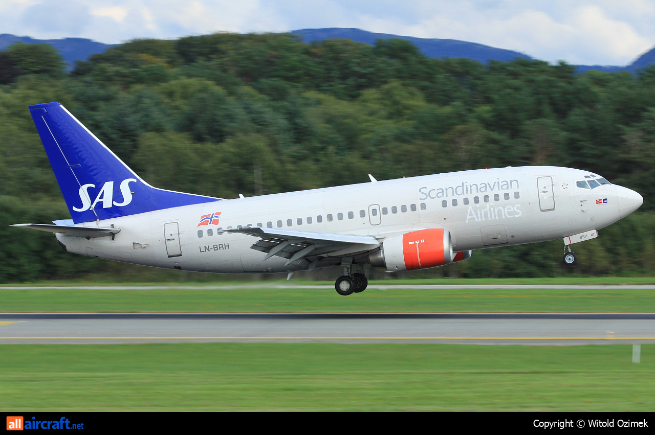 LN-BRH · Boeing 737-505 · (SVG / ENZV)