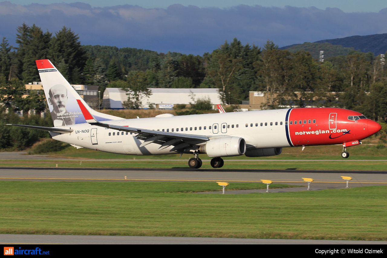 LN-NOQ · Boeing 737-86N(WL) · (SVG / ENZV)