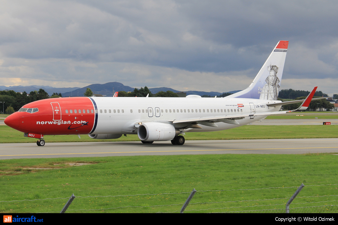 LN-NOJ · Boeing 737-86N(WL) · (SVG / ENZV)