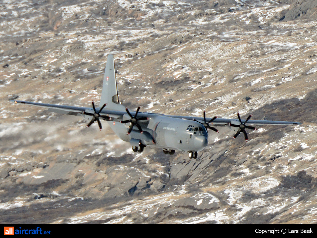 B-538 · Lockheed Martin C-130J-30 Hercules · (SFJ / BGSF)